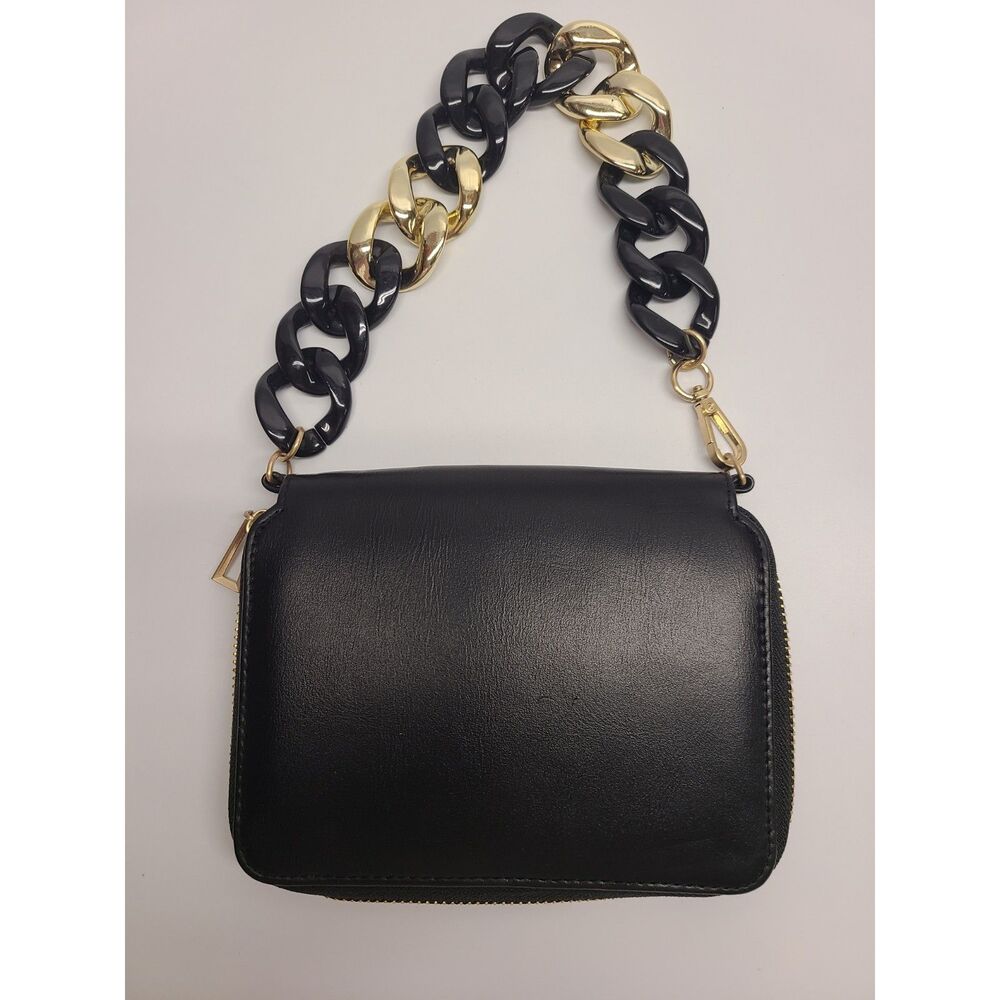 No Boundaries Annika Wristlet Small Zip Around Wallet Clutch Black